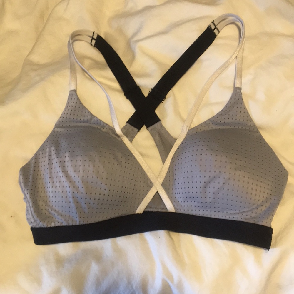 Victoria’s secret sports bra